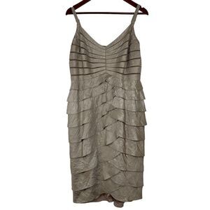 Adrianna Papell Metallic Gold Ruffle Tiered Cocktail Dress Size 14W Elegant Glam